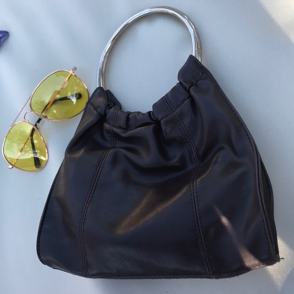 Super cute vintage handbag